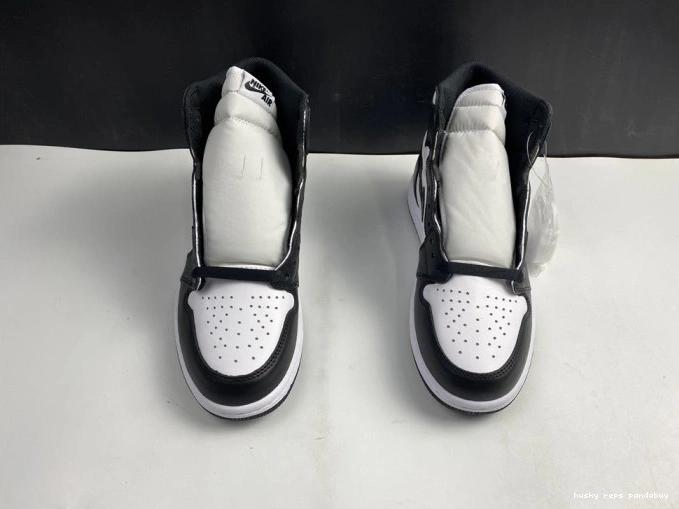 Cheap Husky White Air 1 Black (2014) Retro Jordan 555088-010 0820